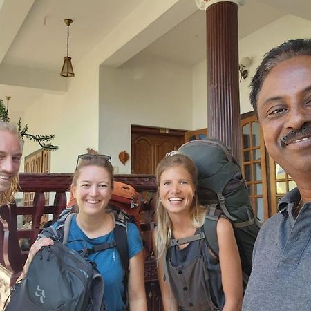 Pkn Homestay Kumily Теккади Экстерьер фото