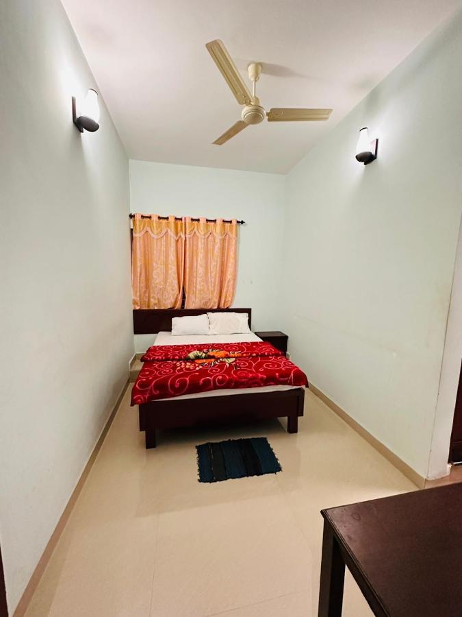 Pkn Homestay Kumily Теккади Экстерьер фото