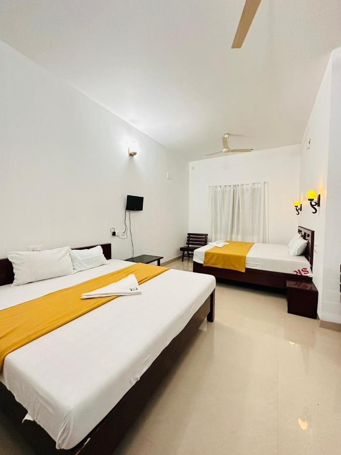 Pkn Homestay Kumily Теккади Экстерьер фото